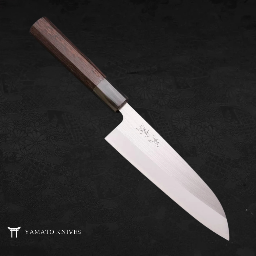 SANTOKU KNIFE WITH WEDGE HANDLE