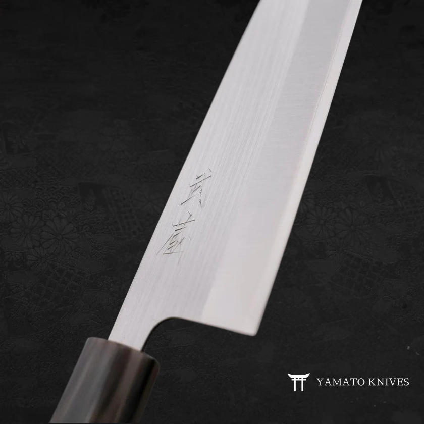 SANTOKU KNIFE WITH WEDGE HANDLE